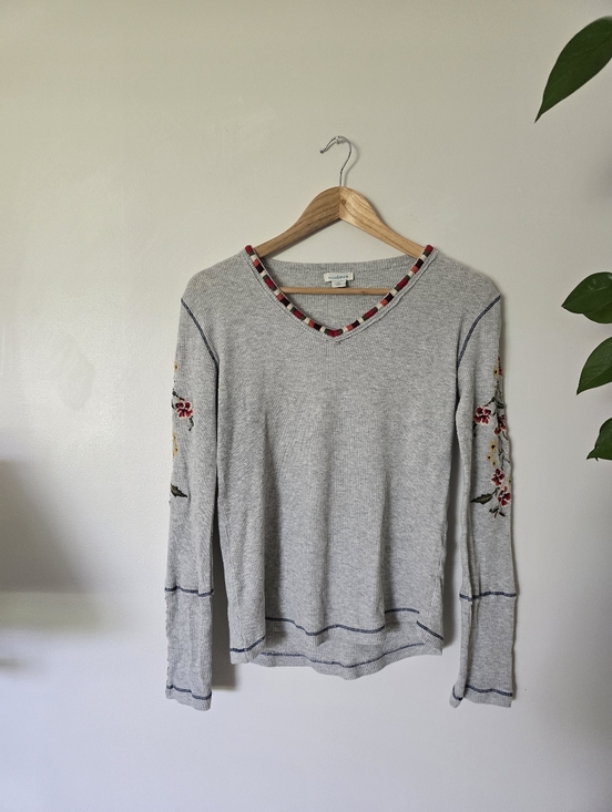 Sundance Tops - Sundance XS gray Floral Embroidered Thermal Long Sleeve Top